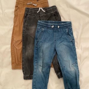 Set of 3 boys pants blue denim, black denim, khaki